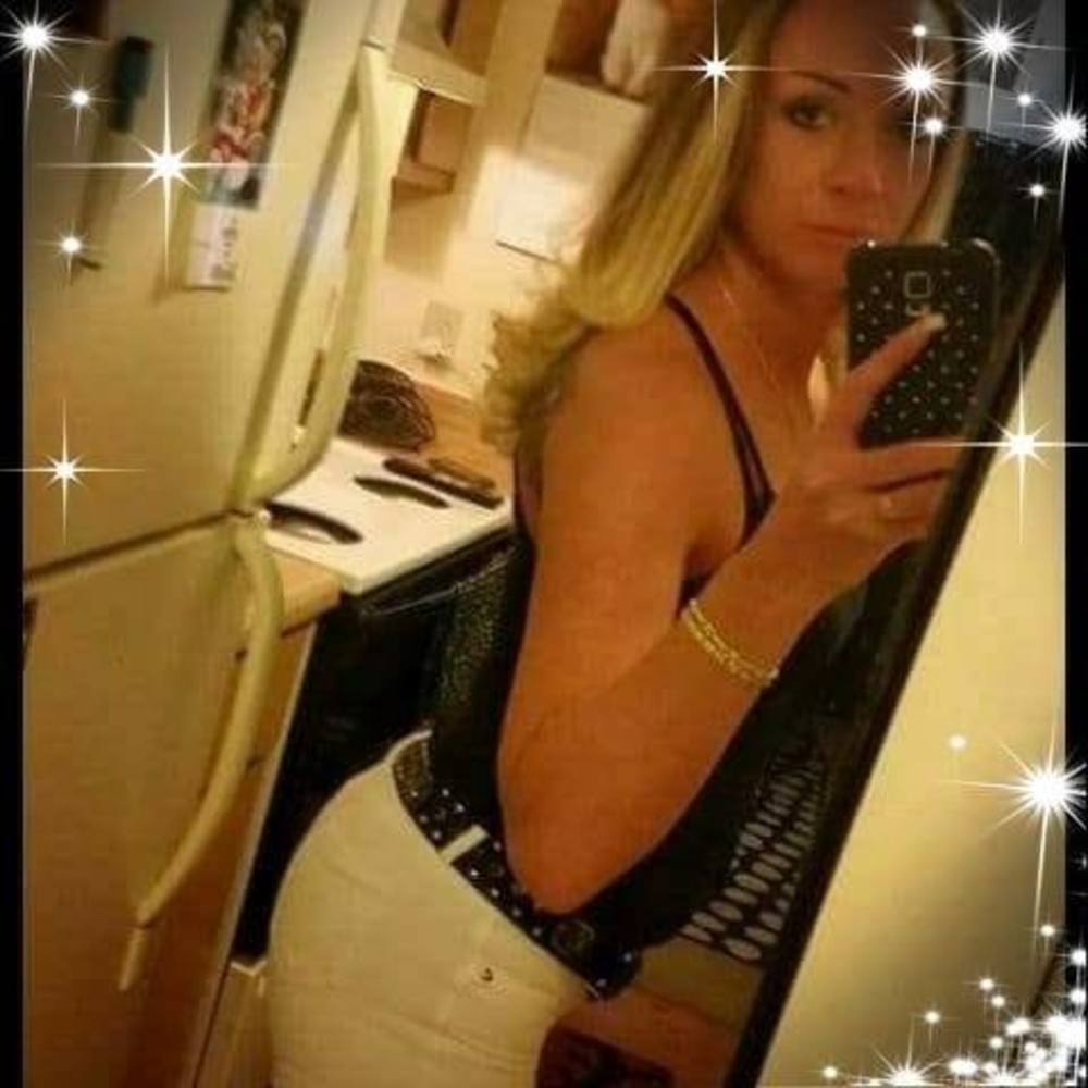 Meet your Posher, Neena